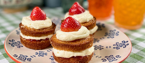 Mini Victoria Sponges with Jam and Cream